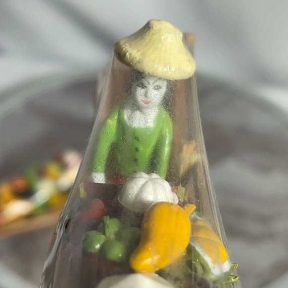 Mini Floating Market Boat Figurines w/ Fruit & Sellers – Set of 2, 7” Long Thai - Picture 8 of 9